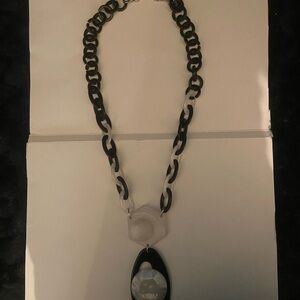Sahara black and white long necklace